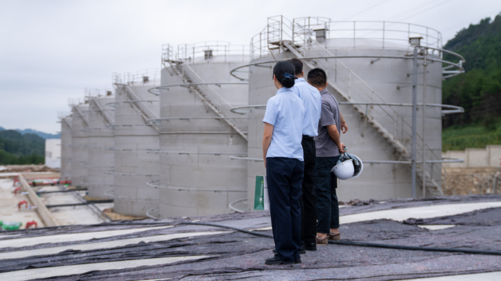 貴州弘榮煜新能源科技有限公司新能源二期項目工地。