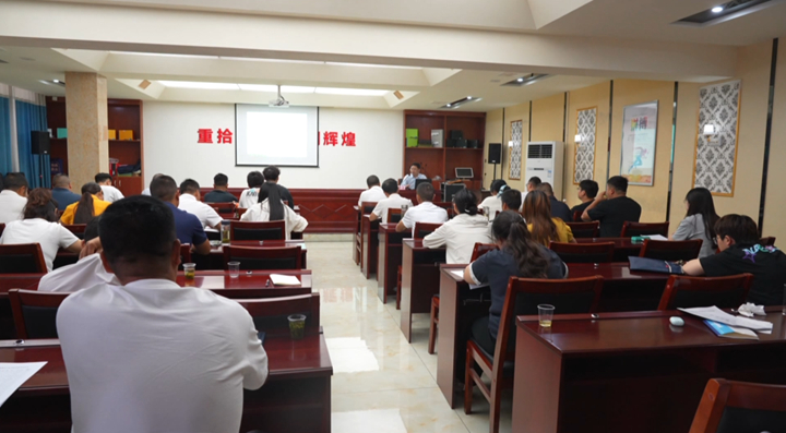 西秀技術(shù)培訓(xùn)激活茶產(chǎn)業(yè)發(fā)展新動(dòng)能。