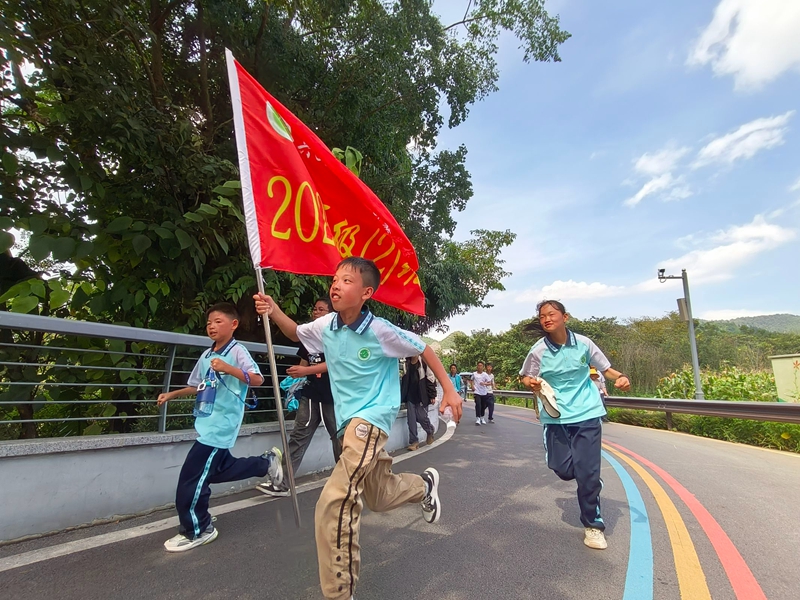 研學活動。 學校供圖.jpg