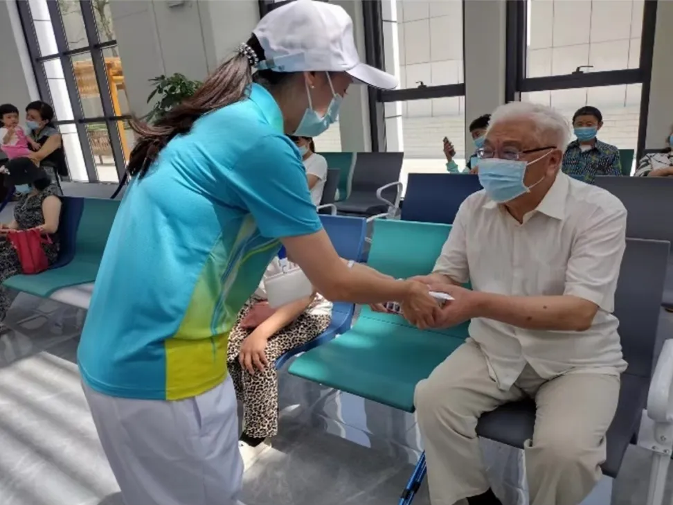 金陽醫院一站式服務中心:以患者為中心 打造高效便捷就醫新體驗。