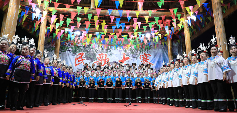 劍河縣高壩村趕歌節(jié)侗歌賽活動現場。聶晶梅攝
