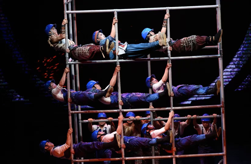 演出現(xiàn)場。