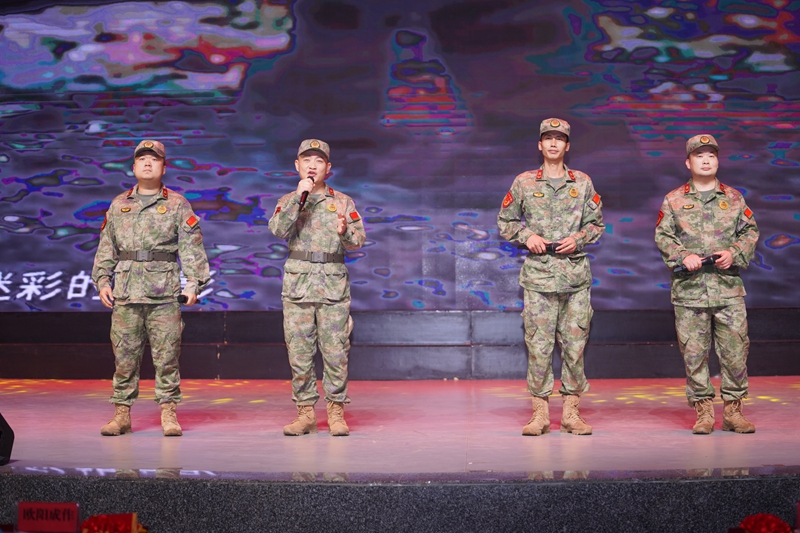 精彩的合唱表演。