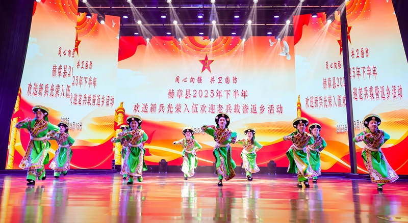 文藝演出 胡彥 攝