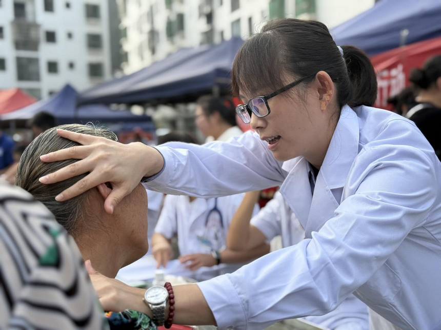 貴州碧江：優質醫療服務送到群眾“家門口”。