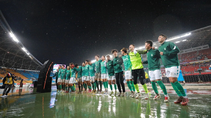 貴陽“城超”決賽現場。