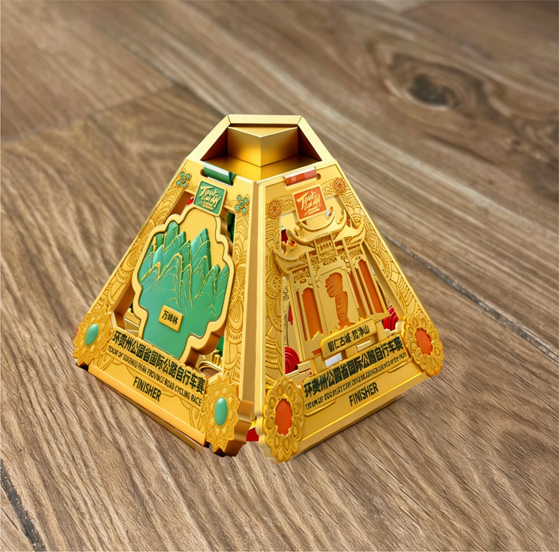 完賽獎(jiǎng)牌(組合)。