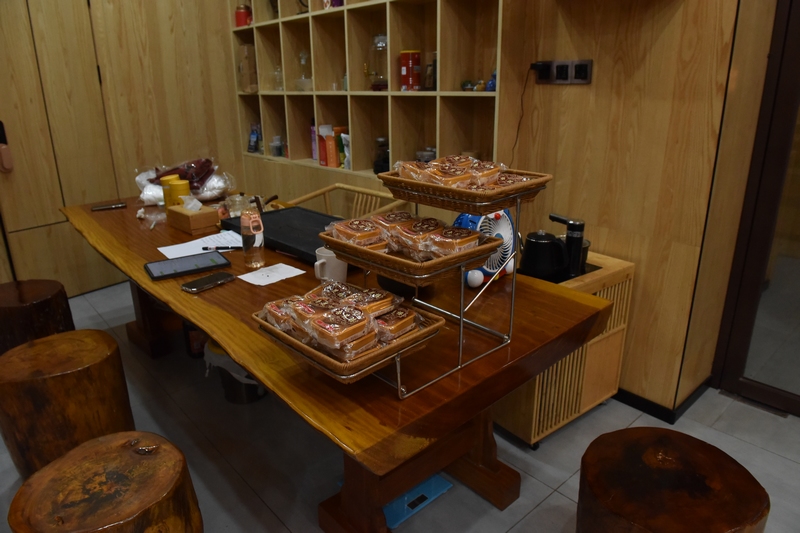 酒店提供的小吃。