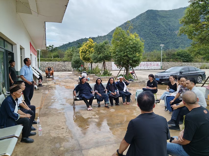 3、交流座談 。陳湘飚攝