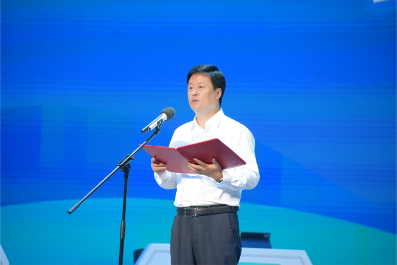 1貴州省衛生健康委黨組成員、副主任、省衛生健康委衛生計生監督局黨委書記張巍致辭