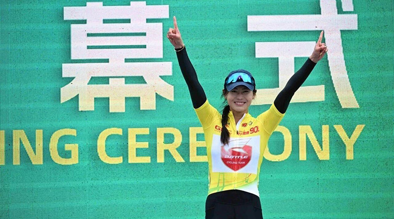 三衫得主邱天慧。