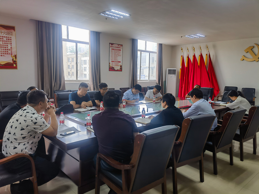 2023年8月7日,盤州市響水鎮征收或征用補償25案協調會。六盤水市中級人民法院供圖