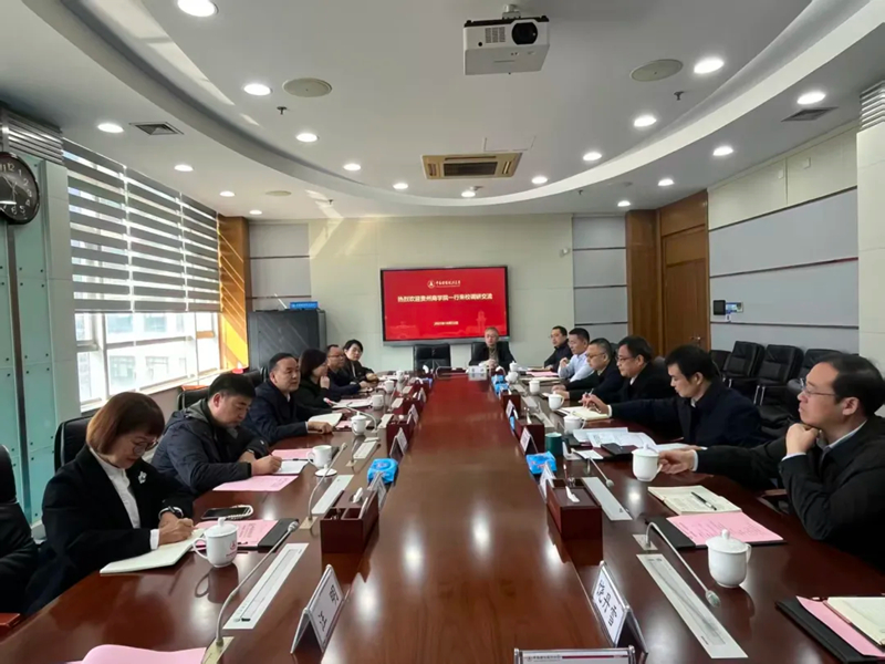 座談會現(xiàn)場。