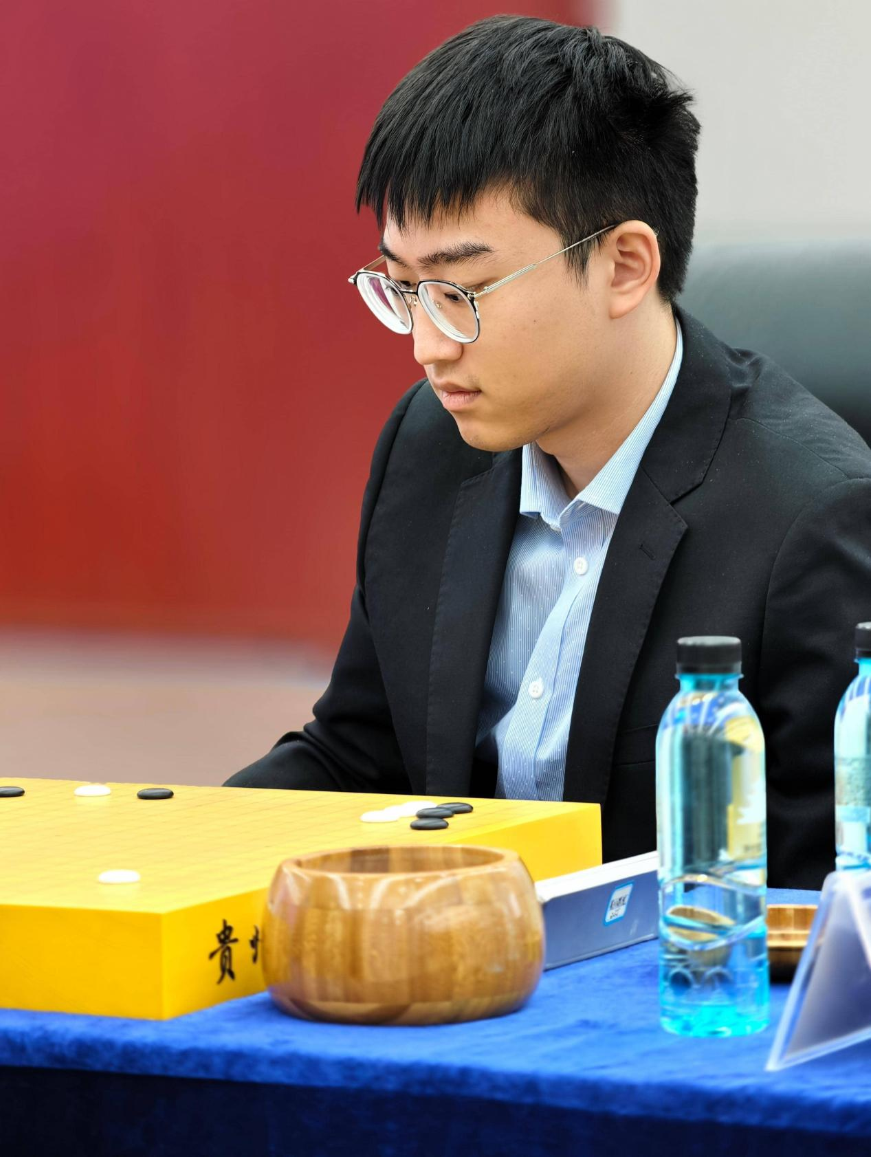 勢頭正猛的新星屠曉宇九段。