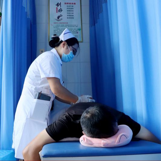 近日，貴州省獨山縣人民醫(yī)院中醫(yī)特色護理門診正式接診，該門診以傳統(tǒng)中醫(yī)外治療法為核心，聚焦群眾亞健康調(diào)理與痛癥改善，為縣域群眾提供便捷......