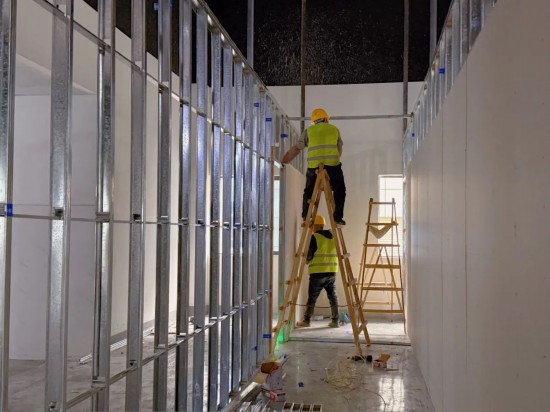 構(gòu)建“一核兩翼”空間布局 點(diǎn)亮“一主一特”工業(yè)版圖。